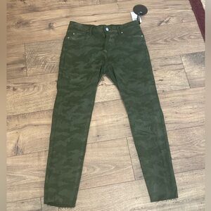 NWT Articles of Society Camo Skinny Jeans
